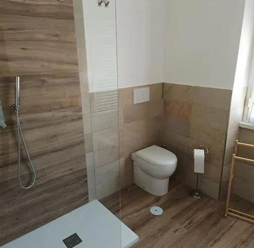 Apartment S Peter Ristrutturato In Centro Rom