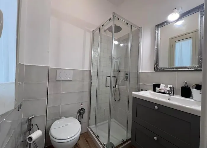 S Peter Ristrutturato In Centro Apartment